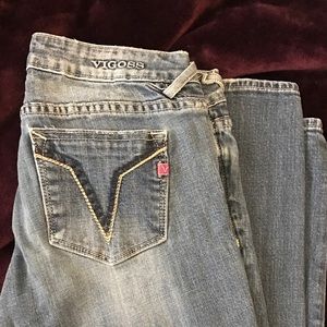 Vigoss brand, lightly worn, distressed jeans